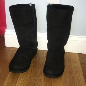 Black tall Uggs. Size 8. Worn once or twice